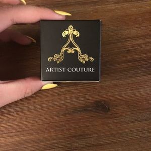 Artist Couture Diamond Glow Powder I’m Conceited